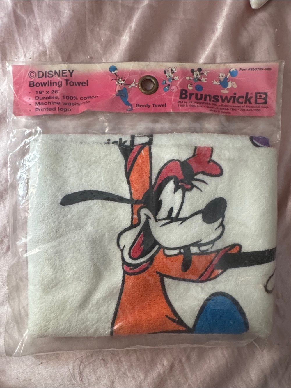 VTG Disney Brunswick Goofy Bowling Towel New Sealed Deadstock Rare